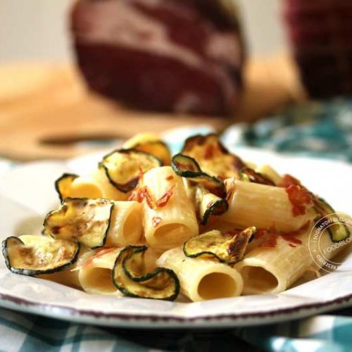 Rigatoni with zucchini and coppa piacentina PDO